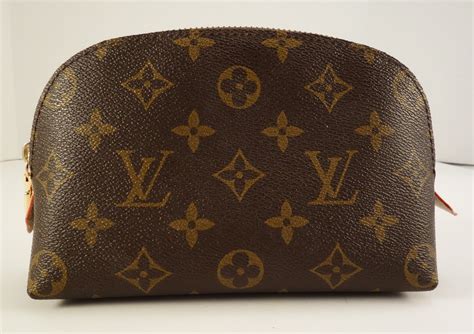 louis vuitton makeup bag fake|louis vuitton hard makeup case.